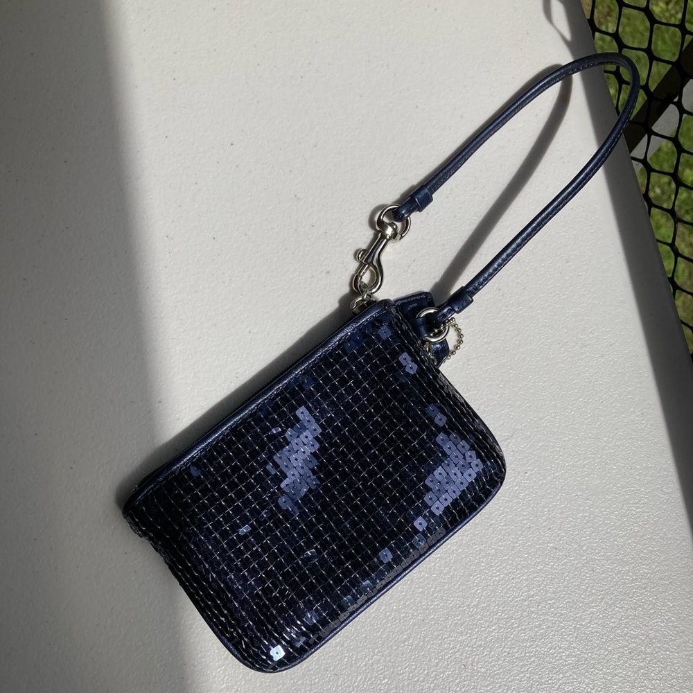 Coach Navy Blue Sparkle Sequins Zipper Pouch Wristlet Cosmetic Bag Purse Wallet - Picture 6 of 17